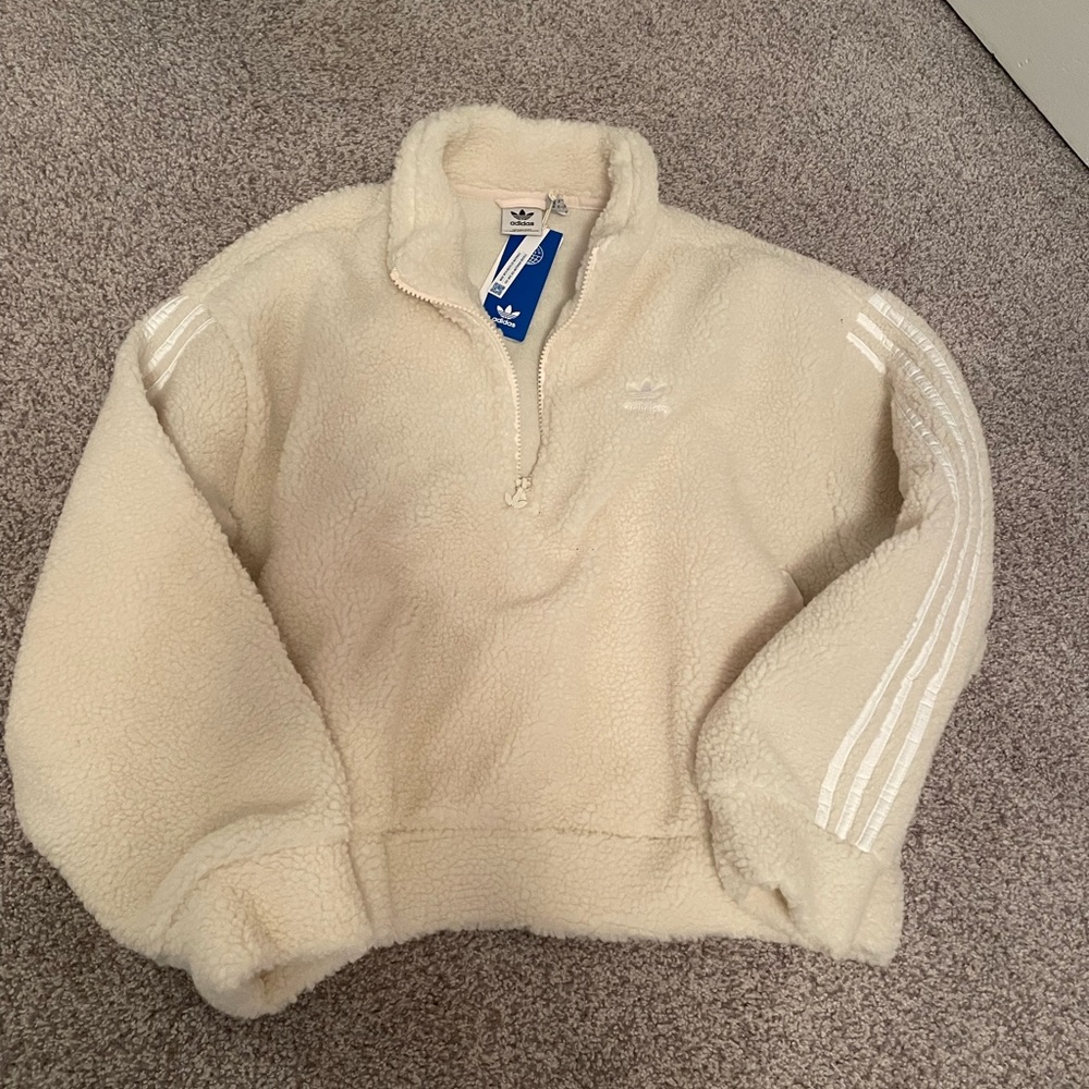 NWT Adidas Cream Sherpa Pullover 🔥